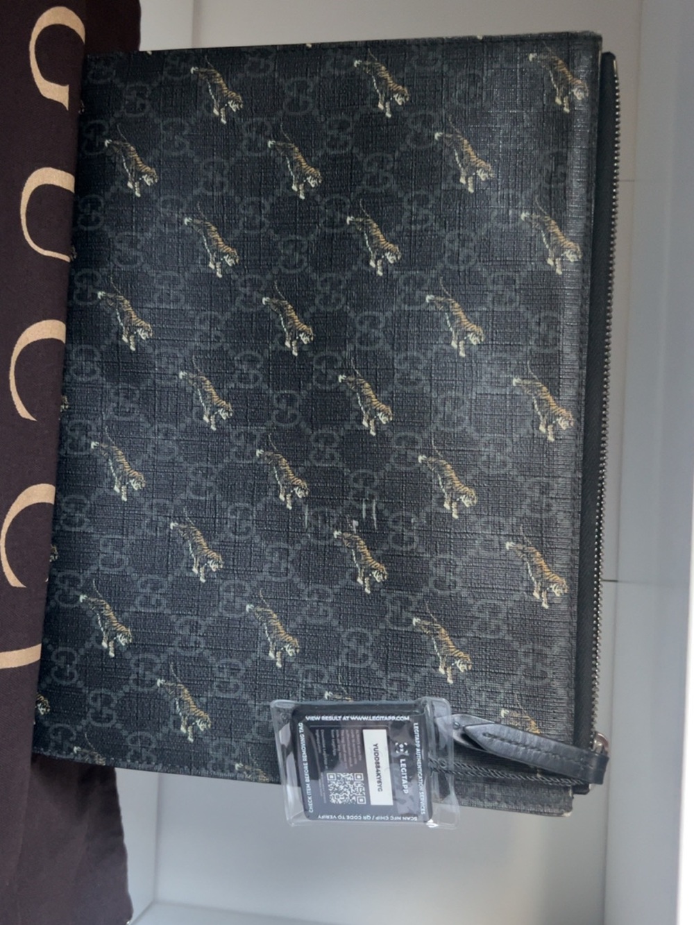 Gucci Black Tiger-Print Zip Supreme Clutch